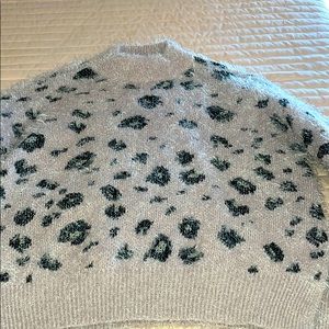 Super soft and cozy pink & cheetah print sweater